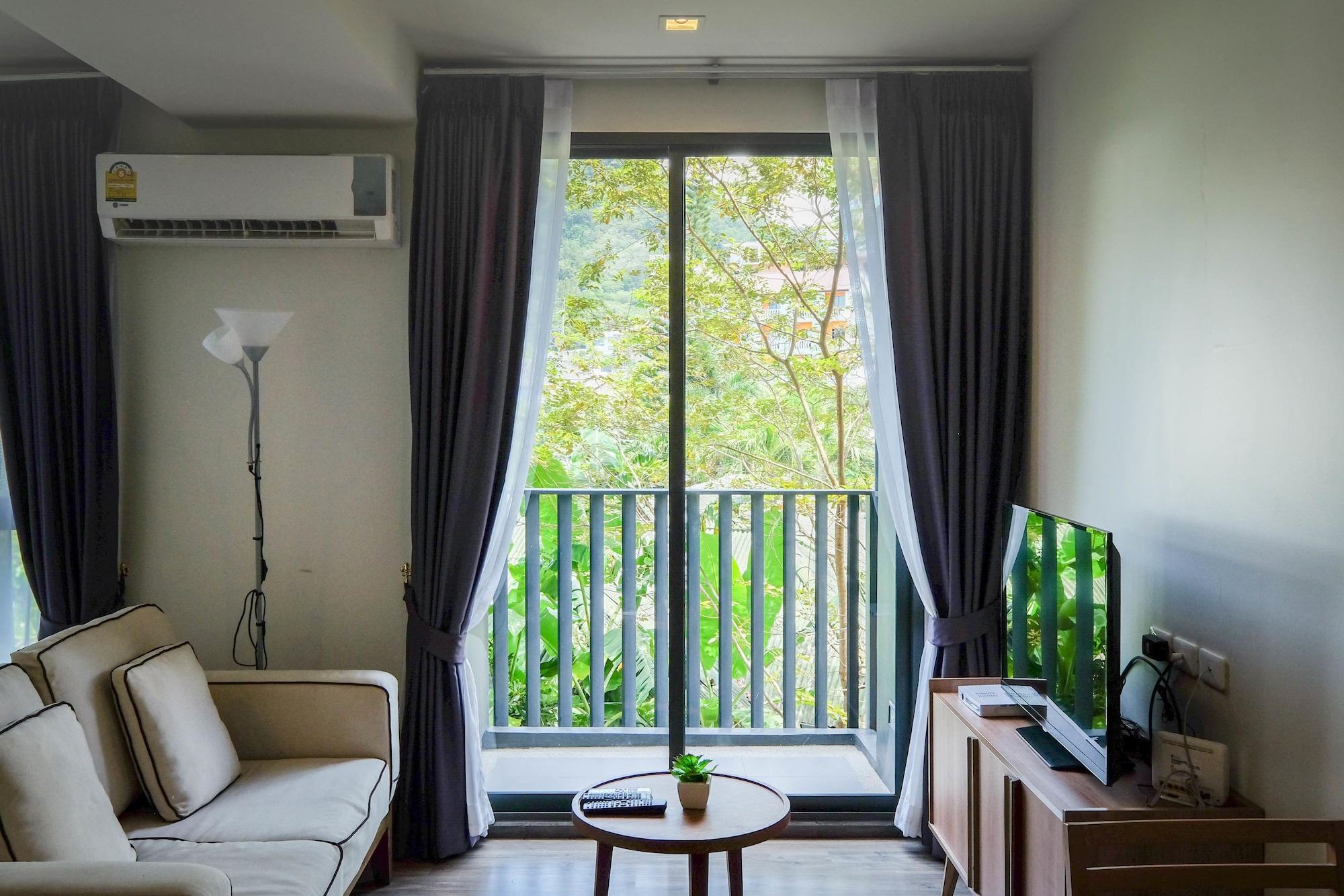 The Deck Condo Patong By Vip Exterior photo