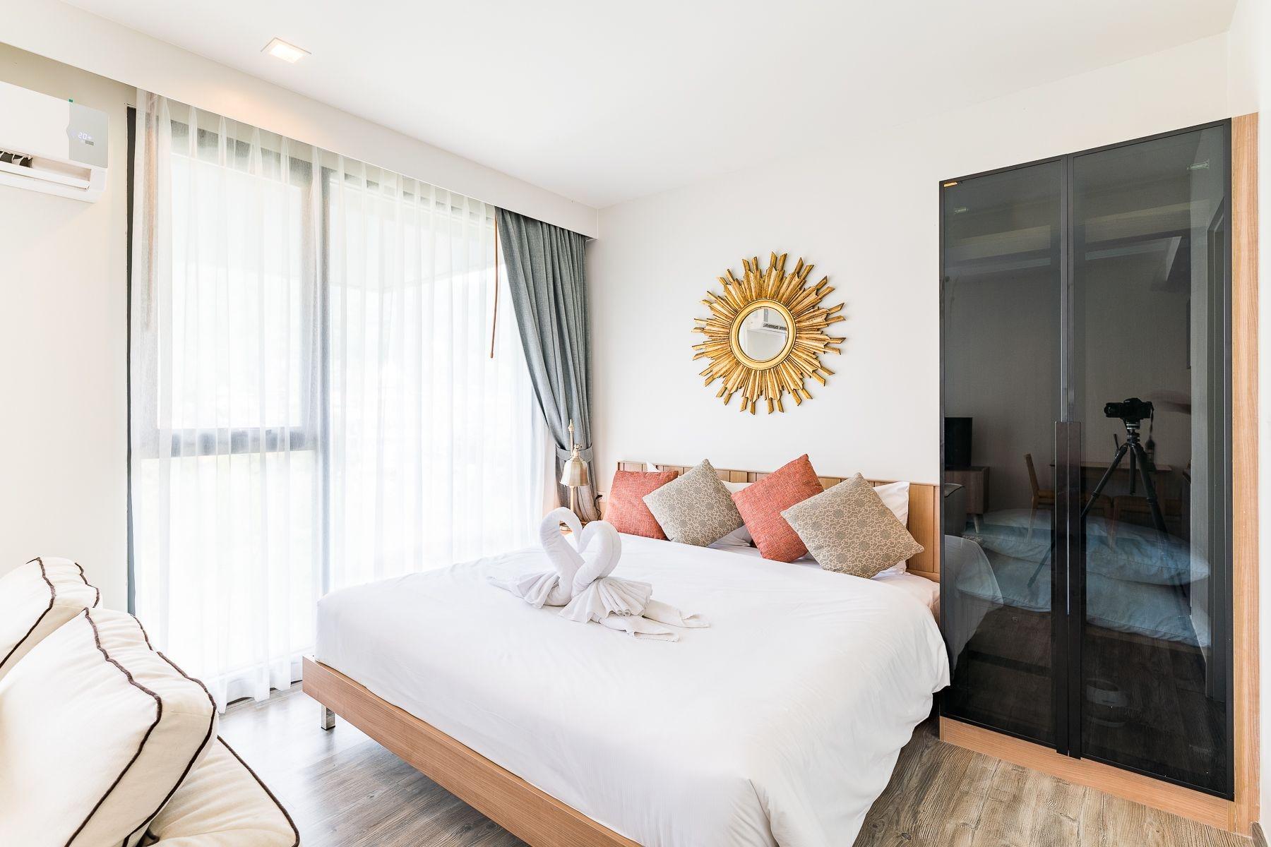The Deck Condo Patong By Vip Exterior photo
