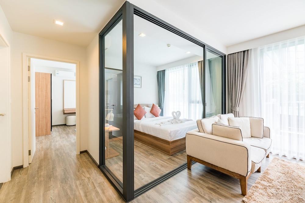 The Deck Condo Patong By Vip Exterior photo